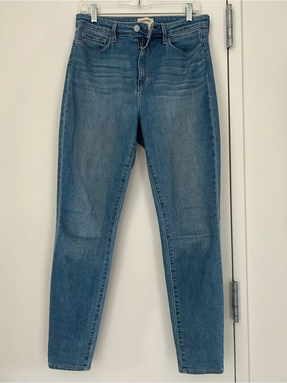 L'AGENCE Skinny Jeans in Medium Blue Denim